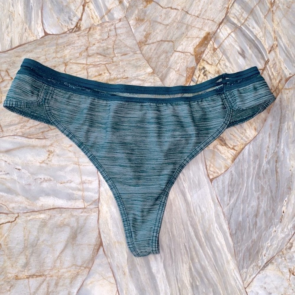 Small Green VICTORIA'S‎ SECRET VERY SEXY Thong Panty